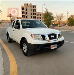نيسان فرونتير